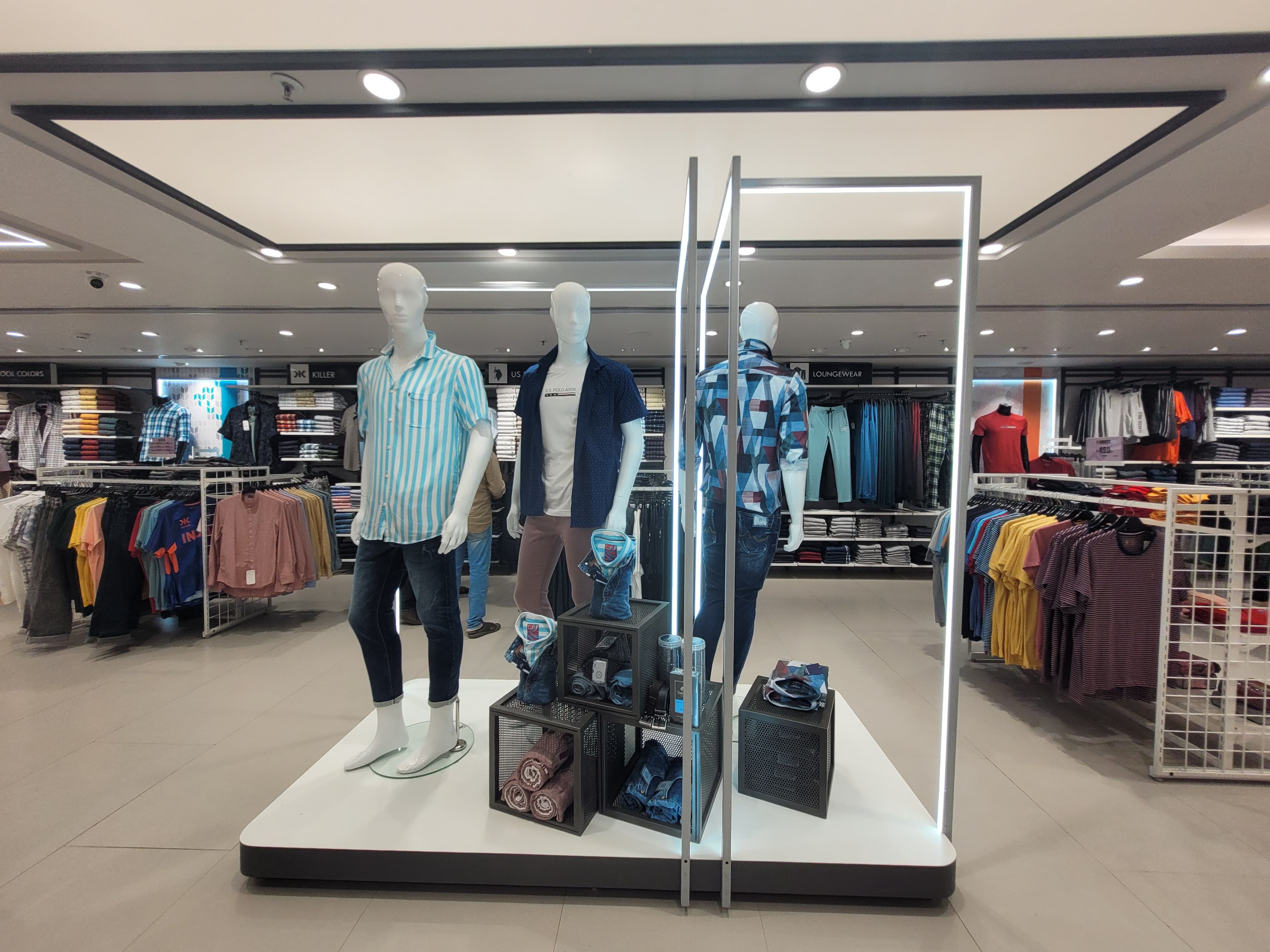 CMR Fashions: Retail Brand Transformation